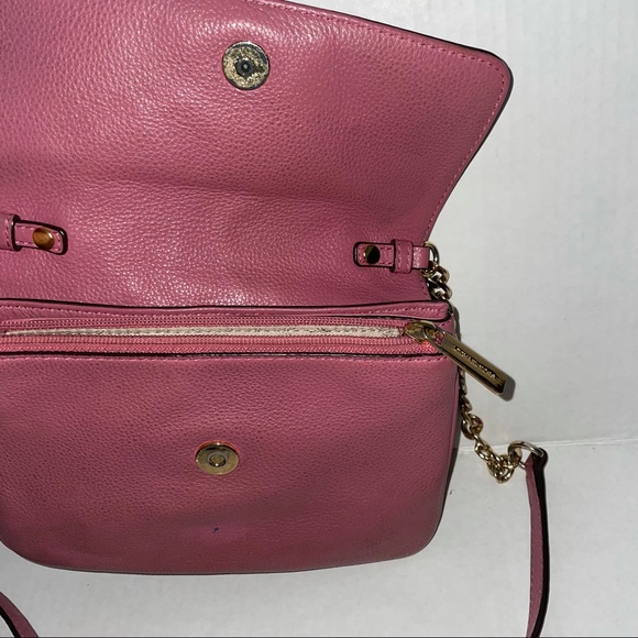 Michael Kors Bedford Pebbled Leather Crossbody Bag - Picture 8 of 8